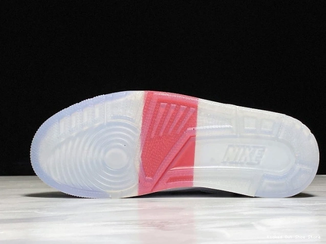 Kick Theory 3 Retro Air NRG mens LINE